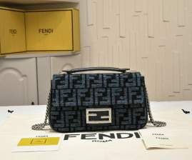 Picture of Fendi Handbags 2 _SKUfw237522083fw